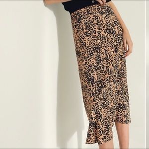 Aritzia Leopard MIDI Skirt